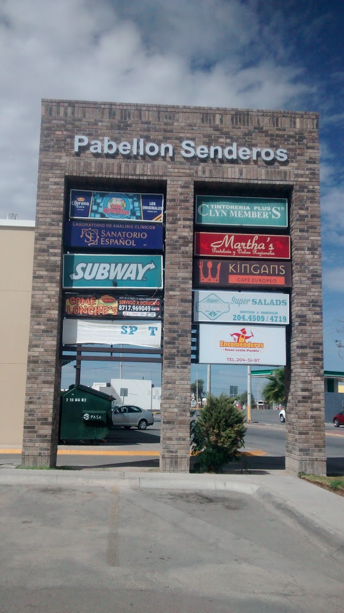 Plaza Pabellon Senderos